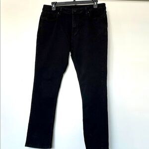 NYC The Perfect Jean Black Straight Leg Jeans Classic Style